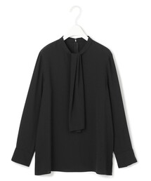 ICB（アイシービー）の「BackSatinAmunzen スカーフタイブラウス（シャツ/ブラウス）」