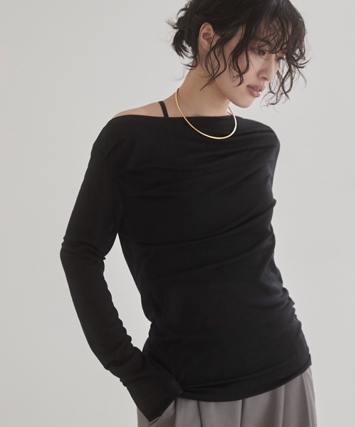 ドレープ オフショルトップス（Tシャツ/カットソー）｜ANGIE（アンジー