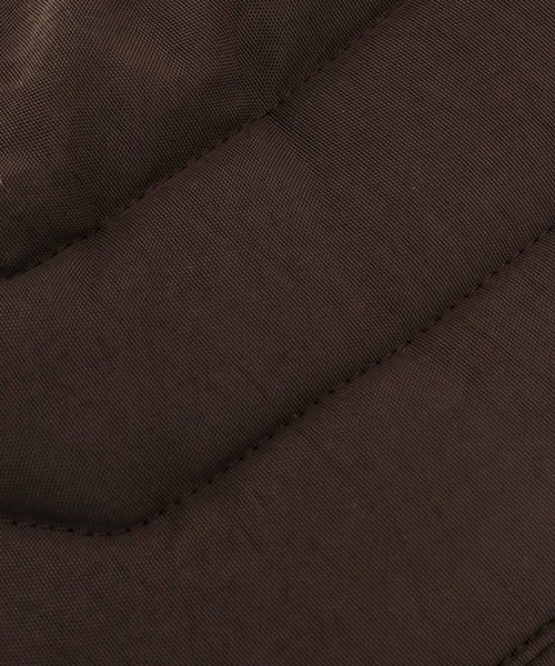 LEMAIRE（ルメール）の「SMALL SOFT GAME BAG（ショルダーバッグ・メンズ・ブラウン/ブラウン系その他/ベージュ・ONE SIZE）」の10枚目の写真