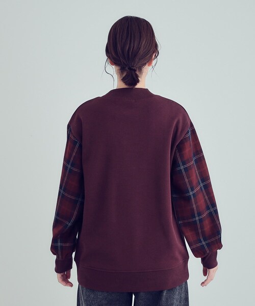 SHOO・LA・RUE（シューラルー）の「◆【S-LL/洗える】裏起毛 お袖チェック切替トップス【SHOO WARM】（スウェット・レディース・ボルドー/ブラック/ブラウン系その他・01/02/03/04）」の4枚目の写真