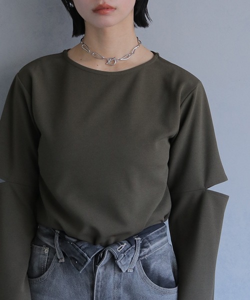 cheriella(シェリエラ)の「【cheriella】ジョーゼットカットアウトロンT GEORGETTE CUTOUT LONG TEE(Tシャツ/カットソー・レディース・ブルー/カーキ/ホワイト・M)」の17枚目の写真