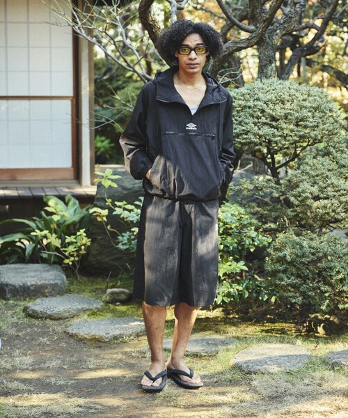 UMBRO（アンブロ）の「UMBRO/アンブロ 別注 Nylon Wide Shorts/ナイロン ワイドショートパンツ（その他パンツ・メンズ・チェック/グレー系/ベージュ系/ブラック/オフホワイト・MEDIUM/LARGE/X-LARGE）」の20枚目の写真