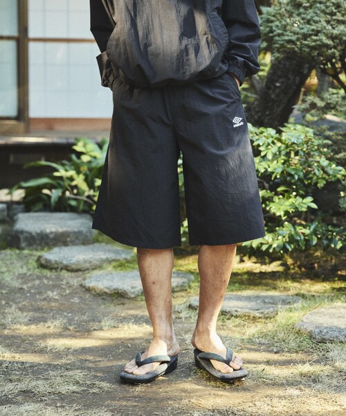 UMBRO（アンブロ）の「UMBRO/アンブロ 別注 Nylon Wide Shorts/ナイロン ワイドショートパンツ（その他パンツ・メンズ・チェック/グレー系/ベージュ系/ブラック/オフホワイト・MEDIUM/LARGE/X-LARGE）」の21枚目の写真