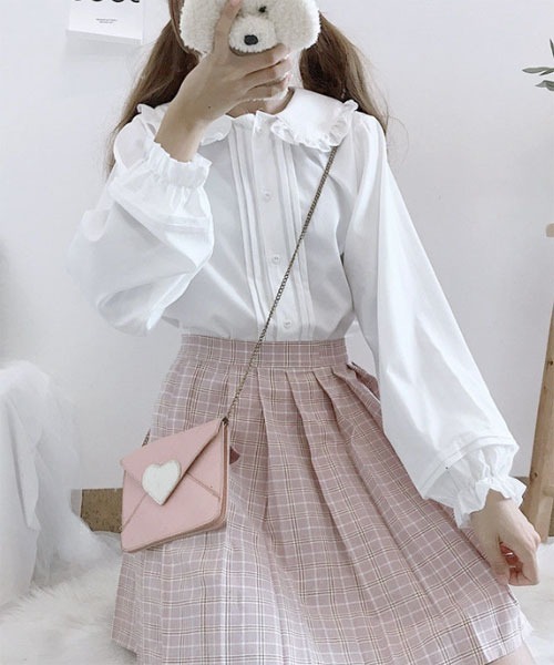 Mayree(メイリー)の「【Mayree】ビッグカラー フリル ボリュームスリーブ ブラウス(シャツ/ブラウス・レディース・ホワイト・SMALL/MEDIUM/LARGE)」の6枚目の写真