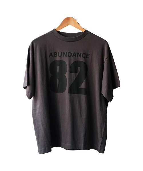 mili an deni(ミリアンデニ)の「半袖カレッジナンバリングTシャツ(Tシャツ/カットソー・レディース・ブラック/オフホワイト/チャコールグレー・M/L)」の22枚目の写真