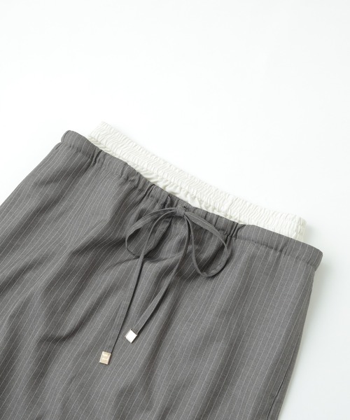 ROSE BUD(ローズバッド)の「DOUBLE WAIST SKIRT(スカート・レディース・ベージュ/グレー・ONE SIZE)」の4枚目の写真