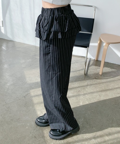 Teem Store(チームストア)の「ウエストティアードフリル ストライプワイドスラックスパンツ(スラックス・レディース・ブラック/チャコール・F)」の15枚目の写真