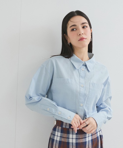 le cercle ADAM ET ROPE'(ルセルクルアダムエロペ)の「レギュラーカラーシャツ(シャツ/ブラウス・レディース・サックスブルー/ピンク系その他2/イエロー系その他2・FREE)」の1枚目の写真