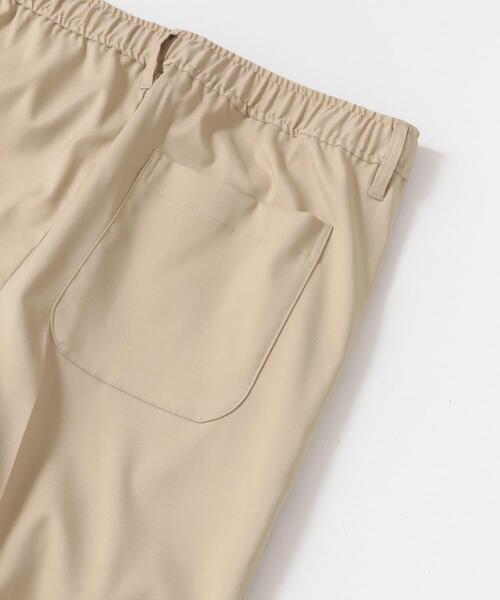 ITEMS URBANRESEARCH(アイテムズ アーバンリサーチ)の「1-tuckストレッチイージーパンツ(その他パンツ・メンズ・ブラック/ブラウン/ベージュ/グレー・MEDIUM/LARGE)」の6枚目の写真