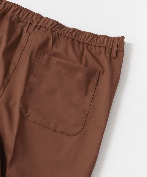 ITEMS URBANRESEARCH(アイテムズ アーバンリサーチ)の「1-tuckストレッチイージーパンツ(その他パンツ・メンズ・ブラック/ブラウン/ベージュ/グレー・MEDIUM/LARGE)」の15枚目の写真