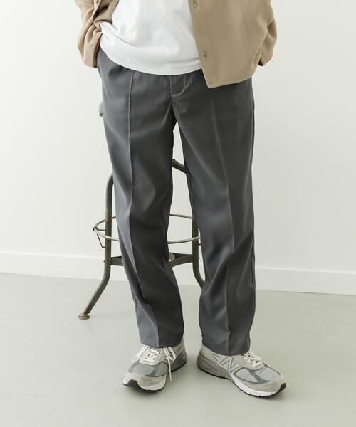 ITEMS URBANRESEARCH(アイテムズ アーバンリサーチ)の「1-tuckストレッチイージーパンツ(その他パンツ・メンズ・ブラック/ブラウン/ベージュ/グレー・MEDIUM/LARGE)」の21枚目の写真