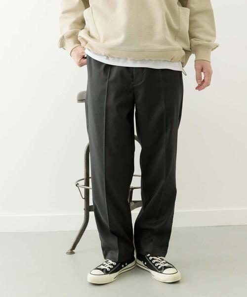 ITEMS URBANRESEARCH(アイテムズ アーバンリサーチ)の「1-tuckストレッチイージーパンツ(その他パンツ・メンズ・ブラック/ブラウン/ベージュ/グレー・MEDIUM/LARGE)」の18枚目の写真