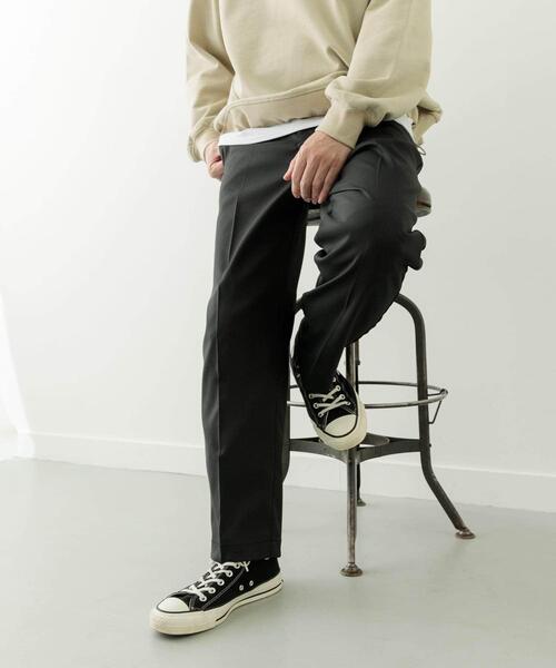ITEMS URBANRESEARCH(アイテムズ アーバンリサーチ)の「1-tuckストレッチイージーパンツ(その他パンツ・メンズ・ブラック/ブラウン/ベージュ/グレー・MEDIUM/LARGE)」の7枚目の写真