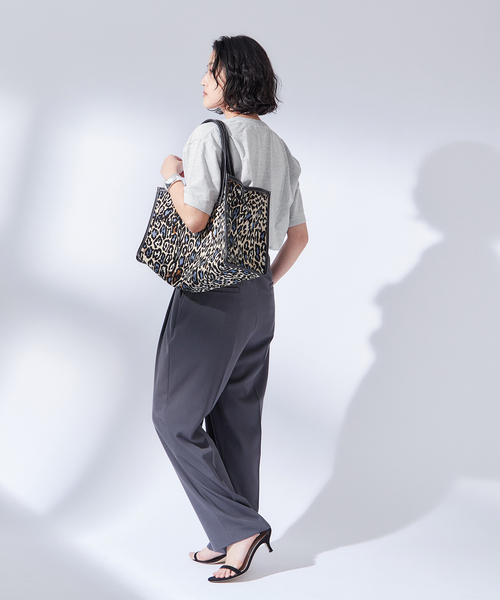 journal standard L'essage（ジャーナルスタンダードレサージュ）の「《追加》【MICKEY】ピグメントTシャツ（Tシャツ/カットソー・レディース・ブラウン/ホワイト/グレー・FREE）」の5枚目の写真