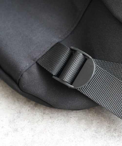 reca（レカ）の「ボディBAG（ボディバッグ/ウエストポーチ・レディース・ブラック・ONE SIZE）」の11枚目の写真