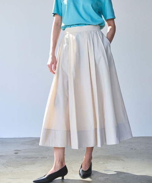 N.O.R.C（ノーク）の「タックフレアスカート【NYLON WEATHER】（スカート・レディース・ネイビー/アイボリー・S/M）」の10枚目の写真