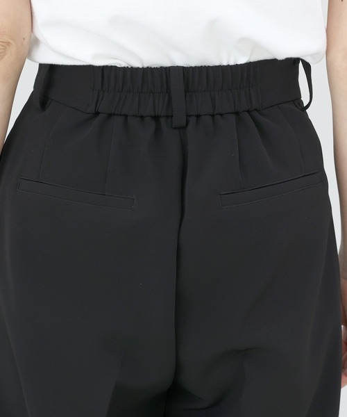 Aletta vita（アレッタビータ）の「フロントタックセンタープレスワイドパンツ（その他パンツ・レディース・ブラック/チャコール/ベージュ・S/M/L）」の13枚目の写真