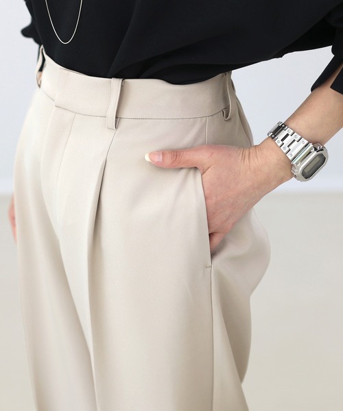 Aletta vita（アレッタビータ）の「フロントタックセンタープレスワイドパンツ（その他パンツ・レディース・ブラック/チャコール/ベージュ・S/M/L）」の9枚目の写真