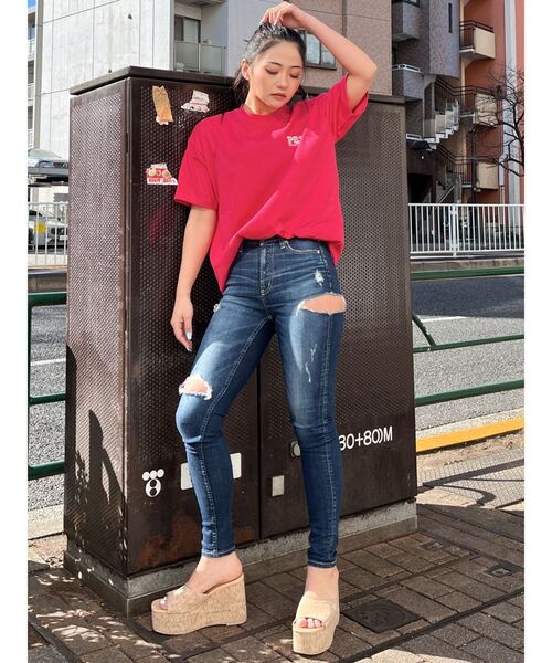 GYDA(ジェイダ)の「BALLOON BUNNY BIG Tシャツ(Tシャツ/カットソー・レディース・ライトグレー/チャコールグレー/ピンク/スカイブルー・FREE)」の18枚目の写真