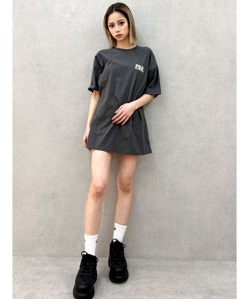 GYDA(ジェイダ)の「BALLOON BUNNY BIG Tシャツ(Tシャツ/カットソー・レディース・ライトグレー/チャコールグレー/ピンク/スカイブルー・FREE)」の21枚目の写真