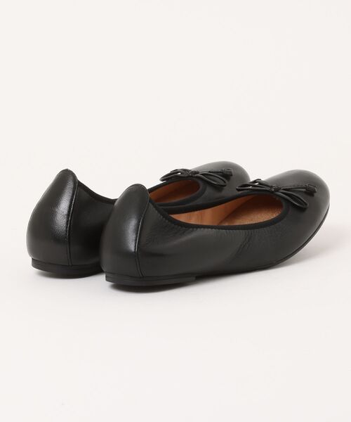 UNISA（ユニサ）の「【UNISA】フラット　バレエシューズ　パンプス シンプル リボン　スペイン製（パンプス・レディース・レッド/ゴールド/シルバー/アイボリー/ブラック・39/36/37/38）」の6枚目の写真