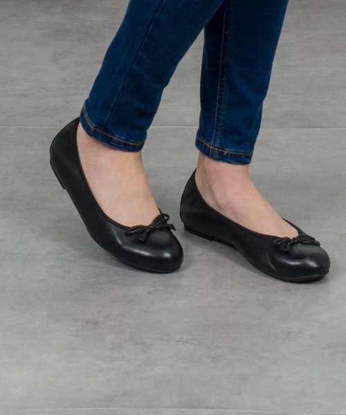 UNISA（ユニサ）の「【UNISA】フラット　バレエシューズ　パンプス シンプル リボン　スペイン製（パンプス・レディース・レッド/ゴールド/シルバー/アイボリー/ブラック・39/36/37/38）」の3枚目の写真