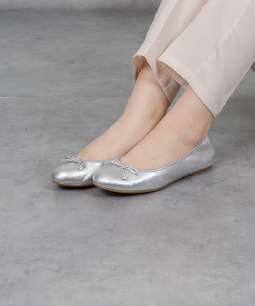 UNISA（ユニサ）の「【UNISA】フラット　バレエシューズ　パンプス シンプル リボン　スペイン製（パンプス・レディース・レッド/ゴールド/シルバー/アイボリー/ブラック・39/36/37/38）」の20枚目の写真