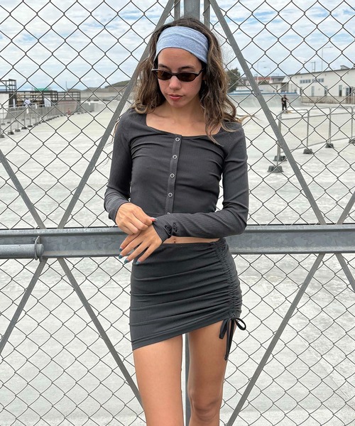 ROXY(ロキシー)の「SHORTS MODE /ロキシーセットアップ対応可能ドローコード付きラッシュスカート(水着)(水着・レディース・ブラック/ホワイト/ピンク・SMALL/MEDIUM/LARGE)」の20枚目の写真
