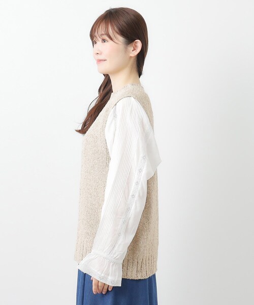 LAURA ASHLEY(ローラアシュレイ)の「【限定店舗展開/日本製/ワンマイルウエア】シルクネップベスト(ベスト・レディース・ベージュ/グレー/ブルー・38)」の17枚目の写真