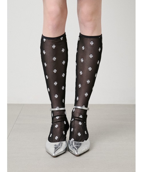 SORIN(ソリン )の「SWAN LAKE Tulle High Socks/スワンレイクチュールハイソックス(ソックス/靴下・レディース・ベージュ/その他/ブラック・FREE)」の1枚目の写真