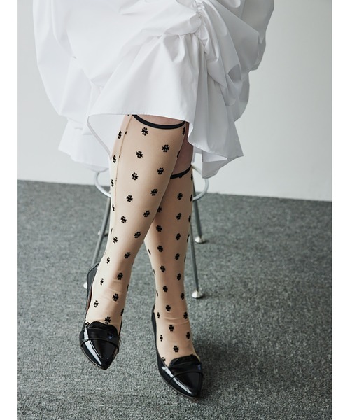 SORIN(ソリン )の「SWAN LAKE Tulle High Socks/スワンレイクチュールハイソックス(ソックス/靴下・レディース・ベージュ/その他/ブラック・FREE)」の4枚目の写真