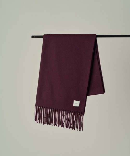 Lui's（ルイス）の「カシミヤタッチカラーロングマフラー（マフラー・メンズ・バーガンディー/ベージュ系その他/ホワイト/グレー/ブラック・FREE）」の17枚目の写真