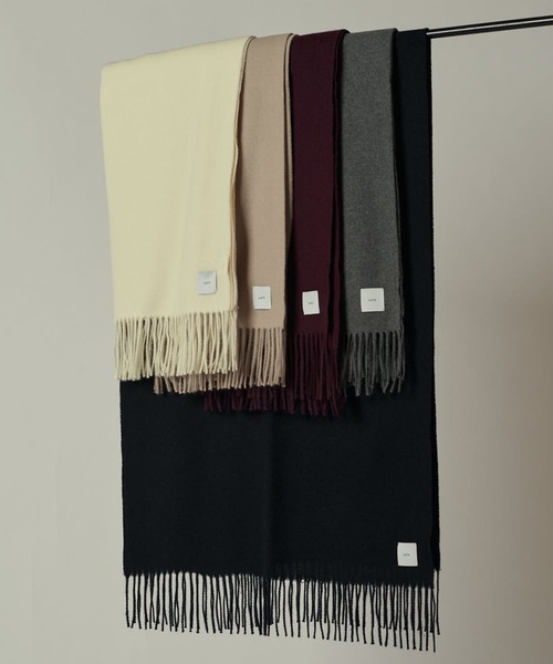Lui's（ルイス）の「カシミヤタッチカラーロングマフラー（マフラー・メンズ・バーガンディー/ベージュ系その他/ホワイト/グレー/ブラック・FREE）」の18枚目の写真