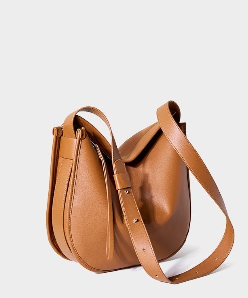 NiiNa（ニーナ）の「【 NiiNa / ニーナ 】高品質牛革 2way ラウンドフォルム ワンハンドル レザーバッグ（ショルダーバッグ・レディース・ダークブラウン/ブラウン/ブラック・FREE）」の14枚目の写真