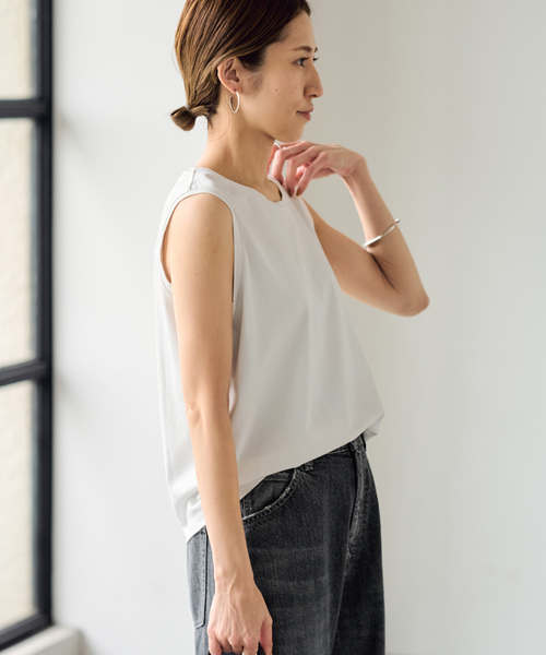 FRAMeWORK(フレームワーク)の「コンパクトジャージN/STEE(タンクトップ・レディース・ホワイト/ブラック/ブラウン系その他・FREE)」の17枚目の写真