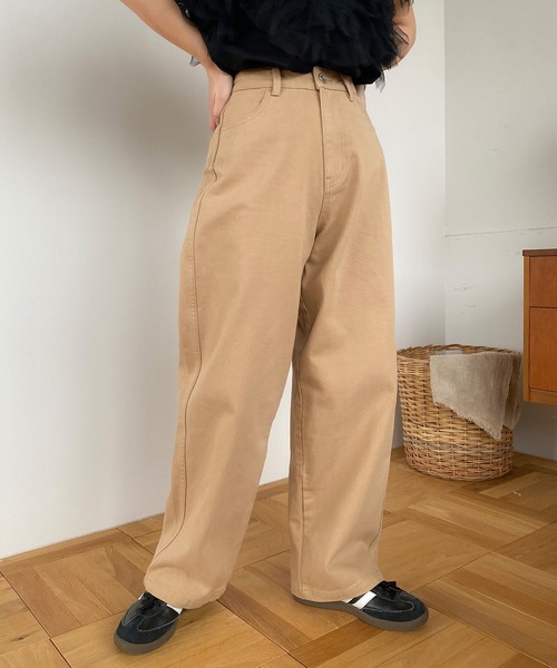 PICHI(ピイチ)の「カーブパンツ(チノパンツ・レディース・アイボリー/モカ・S/M/L)」の11枚目の写真