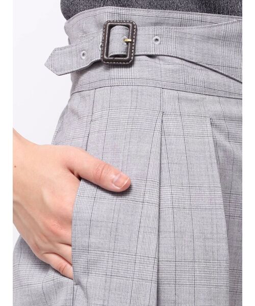 LAGUNAMOON（ラグナムーン）の「チェックグルカワイドパンツ（その他パンツ・レディース・グレー/ベージュ・MEDIUM/SMALL）」の11枚目の写真