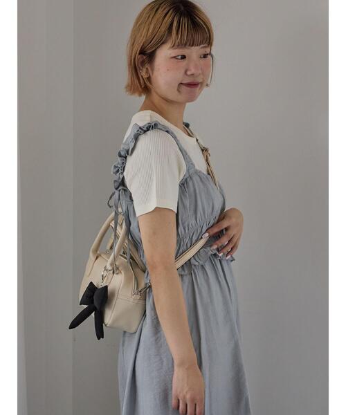 ehka sopo（エヘカソポ）の「シャーリングフリルキャミワンピース（ワンピース・レディース・キナリ/ブラック/グレー・F）」の6枚目の写真