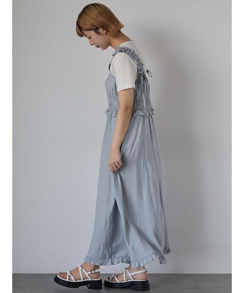 ehka sopo（エヘカソポ）の「シャーリングフリルキャミワンピース（ワンピース・レディース・キナリ/ブラック/グレー・F）」の13枚目の写真