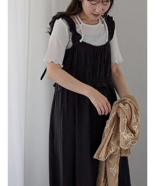 ehka sopo（エヘカソポ）の「シャーリングフリルキャミワンピース（ワンピース・レディース・キナリ/ブラック/グレー・F）」の16枚目の写真