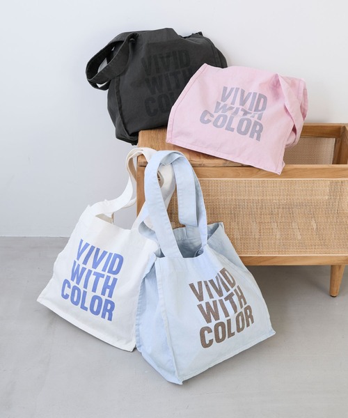 MICA&DEAL（マイカ＆ディール）の「VIVID WITH COLOR"ロゴコットントートバッグ（トートバッグ・レディース・ピンク/サックスブルー/オフホワイト/チャコールグレー・FREE）」の5枚目の写真