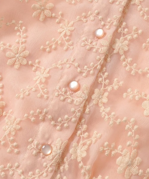 flower（フラワー）の「クラリティフラワーハーフブラウス（シャツ/ブラウス・レディース・コーラル/ホワイト・FREE）」の16枚目の写真