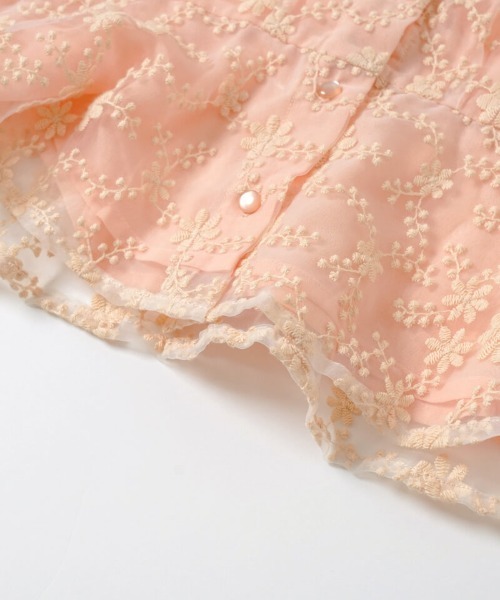 flower（フラワー）の「クラリティフラワーハーフブラウス（シャツ/ブラウス・レディース・コーラル/ホワイト・FREE）」の8枚目の写真