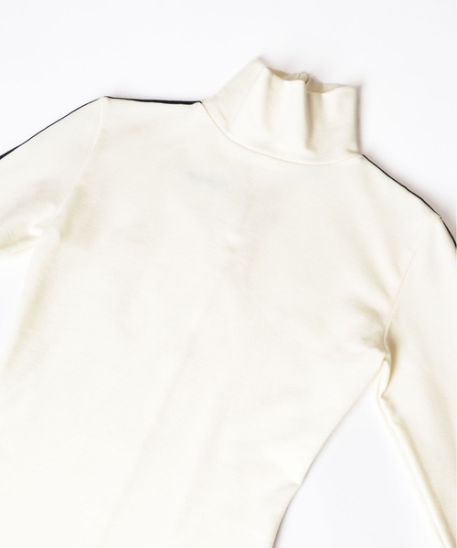 LINE HIGH NECK WARM TOPS ラインハイネックウォームトップス（Tシャツ