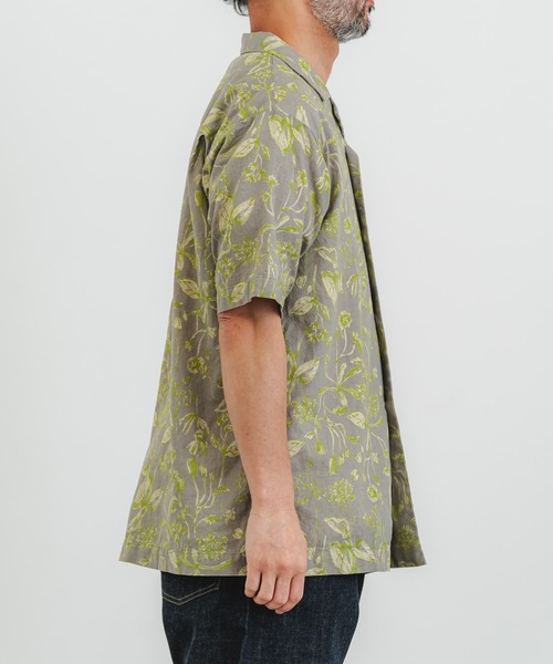 quadro(クオドロ)の「綿麻シーチング花柄pt半袖シャツ(シャツ/ブラウス・メンズ・グレー/オレンジ・LARGE/MEDIUM)」の18枚目の写真