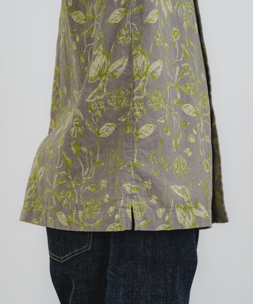 quadro(クオドロ)の「綿麻シーチング花柄pt半袖シャツ(シャツ/ブラウス・メンズ・グレー/オレンジ・LARGE/MEDIUM)」の15枚目の写真