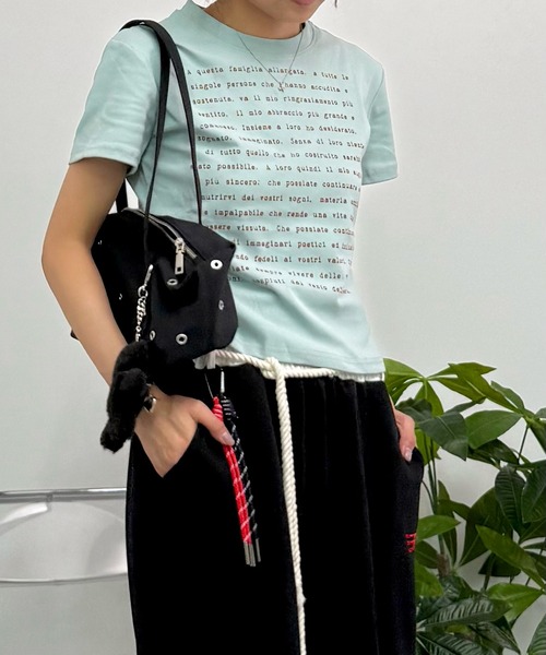 MEMECLE(メメクル)の「【 MEMECLE / メメクル 】クロップド コットンレタリング半袖Tシャツ(Tシャツ/カットソー・レディース・ライトブルー・S/M/L)」の5枚目の写真