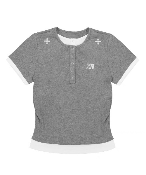 AsheKsha(アシクシャ)の「【新作】ボタン配色フェイクツーピースフィットショートスリーブ(Tシャツ/カットソー・レディース・グレー/ブラック・F)」の9枚目の写真
