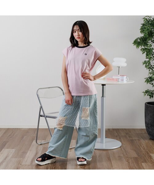 algy(アルジー)の「フレンチスリーブワンポイントシシュウT(Tシャツ/カットソー・キッズ・ピンク/レッド/オフホワイト/サックスブルー・XX-SMALL/X-SMALL/MEDIUM/SMALL)」の13枚目の写真