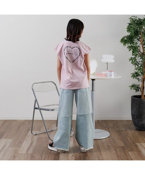 algy(アルジー)の「フレンチスリーブワンポイントシシュウT(Tシャツ/カットソー・キッズ・ピンク/レッド/オフホワイト/サックスブルー・XX-SMALL/X-SMALL/MEDIUM/SMALL)」の14枚目の写真